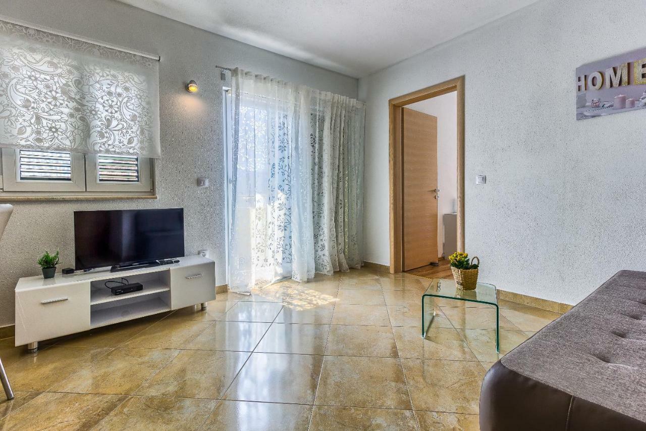 Apartmani Palada Poljica  Exterior photo